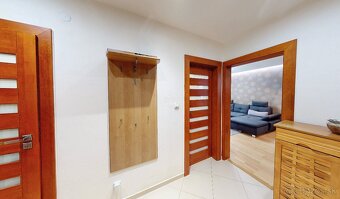 3 izb. byt s balkónom komplet zariadený RADVAŇ - 4