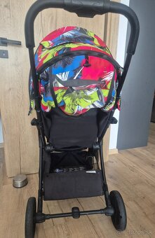 Skvelý kočík do lietadla aj do mesta - 4