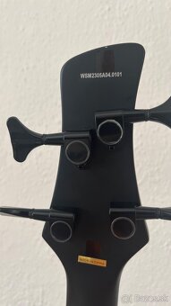 Bass gitara J & D 150 Special Bat Mark BKM - 4