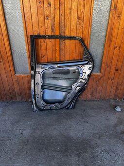 Hyundai Tucson III 2015- pravé zadné dvere - 4