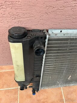 Chladič Bwm e36 - 4