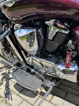 Suzuki Intruder VLR1800 - 4