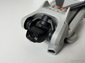 dron DJI mini 3 - 4