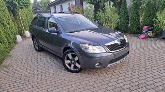 Škoda OCTAVIA Combi 2.0 TDI 4x4 scout - 4