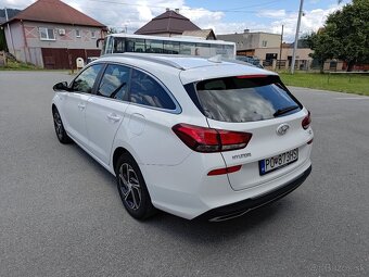 Hyundai i 30 combi 1,5 T-GDI 117kW 48V Mild Hybrid Family - 4