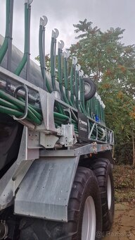 Cisterna FARMTECH POLYCIS 1600 + aplikátor - nová - 4