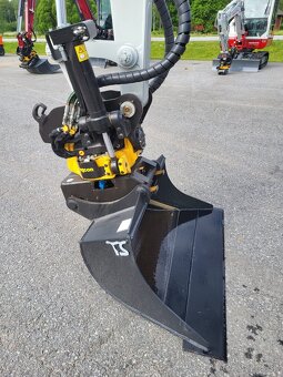 Takeuchi TB 257 FR - 4