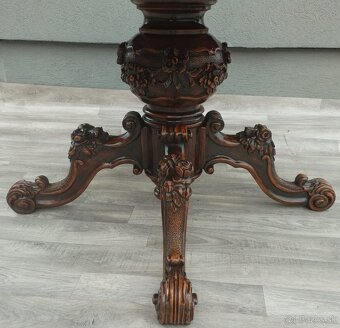 Stôl jedálensky neobarokový. - 4