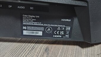 24 palcový zahnutý LCD monitor - 4