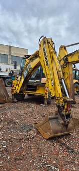 Predam traktorbager Komatsu WB 93 S - 4