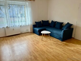 Prenájom 2izb bytu - 4