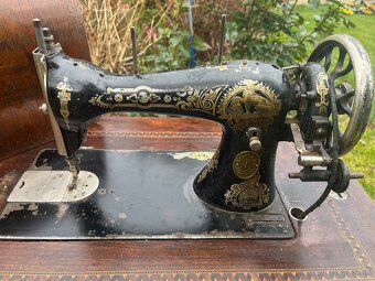 Šijací stroj Singer - 4