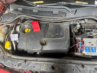 RENAULT MEGANE MK2 na náhradné diely ND - 4