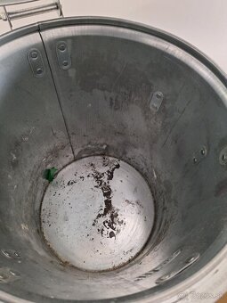 Plechove odpadove nadoby - 4