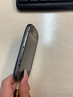 Iphone, Samaung, Nokia - 4