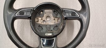 Volant Audi A4 Avant B8
Rok : 06/2013 model 2014 - 4