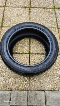 NOKIAN WETPROOF 215/45 R16 - 4