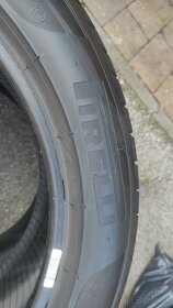 Pirelli 275/40r19 letné run flat - 4