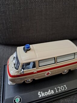 Skoda 1203 - 4