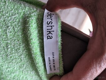 Bershka šaty - 4
