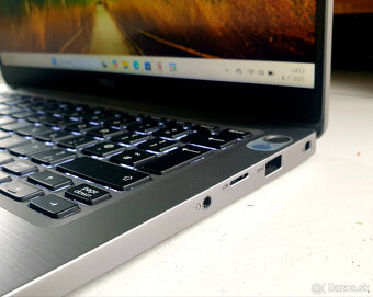 Dell Latitude 7400 14" DOTYKOVÝ displej / i5 / 16 GB / 256 - 4