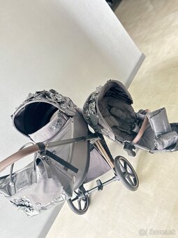 CYBex priam sim. Flowers Grey 2k - 4
