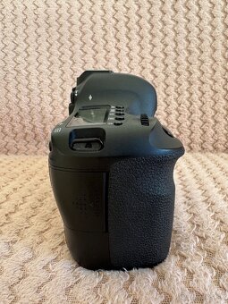 Canon EOS 6D - 4
