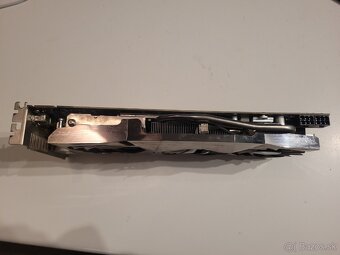 Predám grafiku GIGABYTE HD6870 1GB - 4