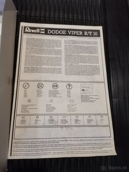 DODGE  VIPER R/T10 PLASTIKOVÝ MODEL - 4