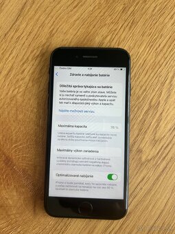 iPhone SE 2020 128 GB - 4