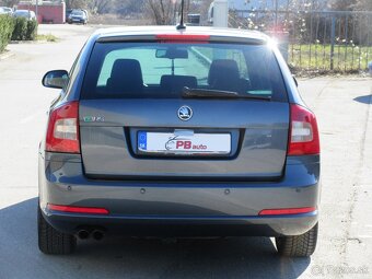 Škoda Octavia Combi 2.0 TFSI RS DSG - 4