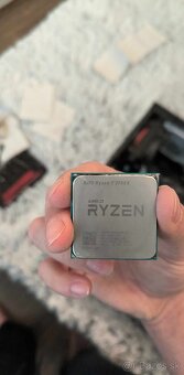 AMD Ryzen 7 2700x - 4