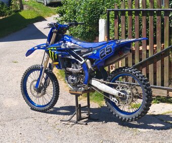 Yamaha yzf 250 - 4