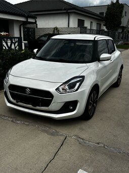 Predam Suzuki Swift hybrid 1,2 66 kw, manuál. - 4