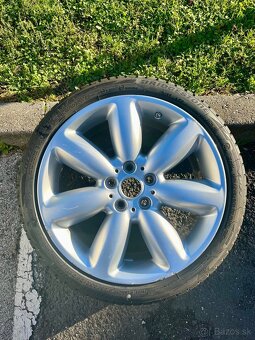MINI zimne alu komplety 225/40 R18 Runflat - 4