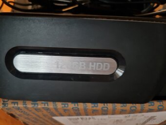 Predám Xbox 360, 120 GB, Kinect, 2 Ovládače + 20 Hier - 4