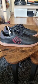 Adidas SLEUTH DLX - 4