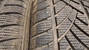 Predám zimný set Peugeot/Citroen 15"-4x108+195/65r15 - 4
