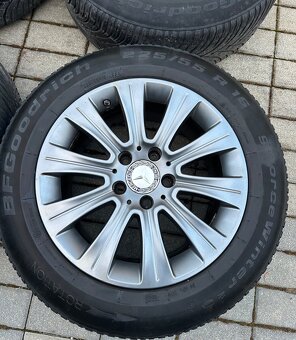 Elektrony Mercedes - 4