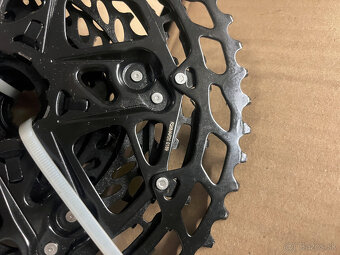 Sram - 4