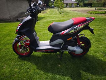 Piaggio - 4