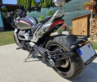 Triumph Rocket 3 GT (r.v. 2021) - 4