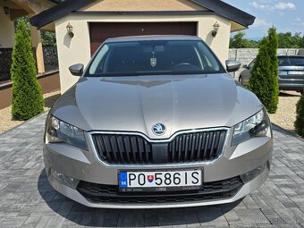 Predám Škoda Superb 1.6 TDI 88kw M6 - 4