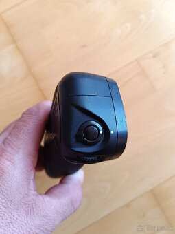 Nikon MB-D10 - 4