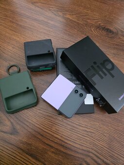 Samsung z flip 4 128Gb - 4