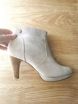 Bezove kotnikove cizmy - 4