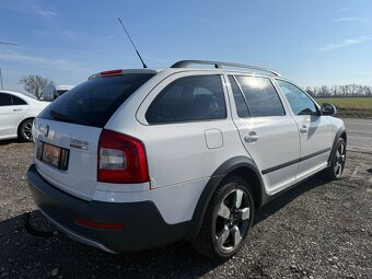 Škoda Octavia Combi 2.0 TDI CR DPF 4x4 Scout - 4