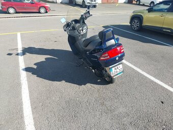 Suzuki burgman 250 - 4
