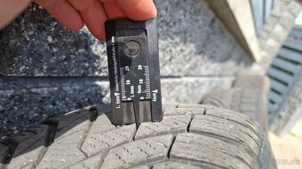 Zimna sada Continental R15 195/65 91T,5mm,6jx15,5x112 - 4
