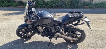 Predám Hondu CB650FA ABS - 4